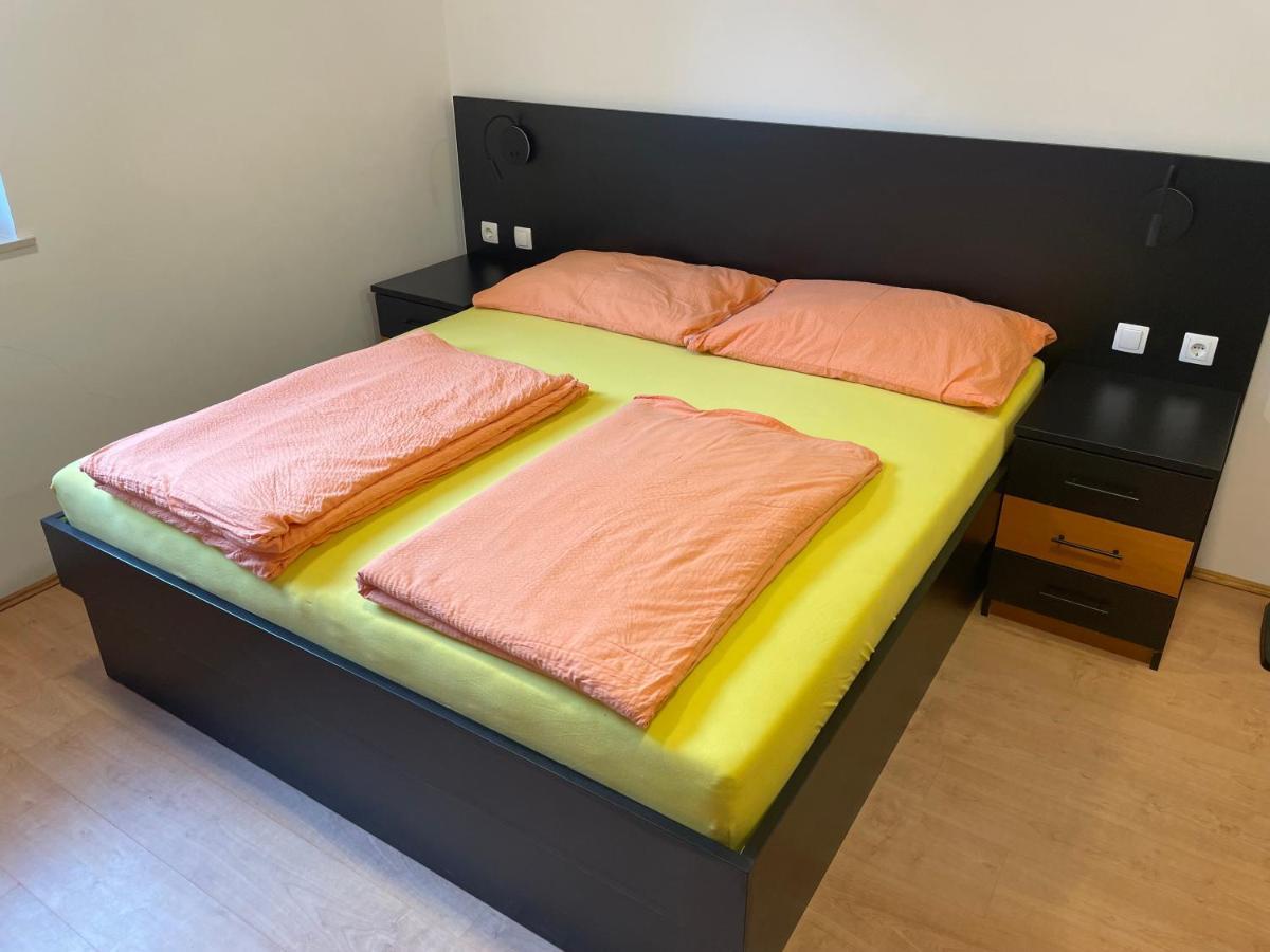 Room Aa Dravograd Exterior foto